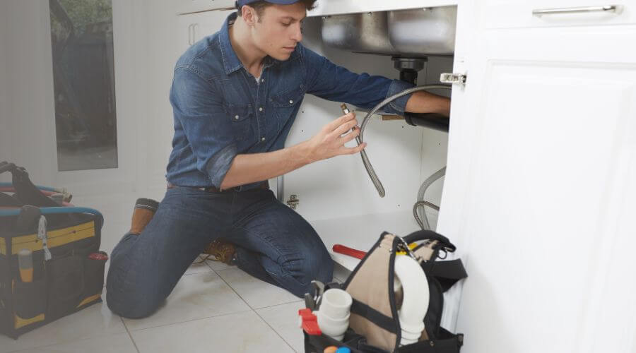 Expert burst pipe repair services in Trenton, MI